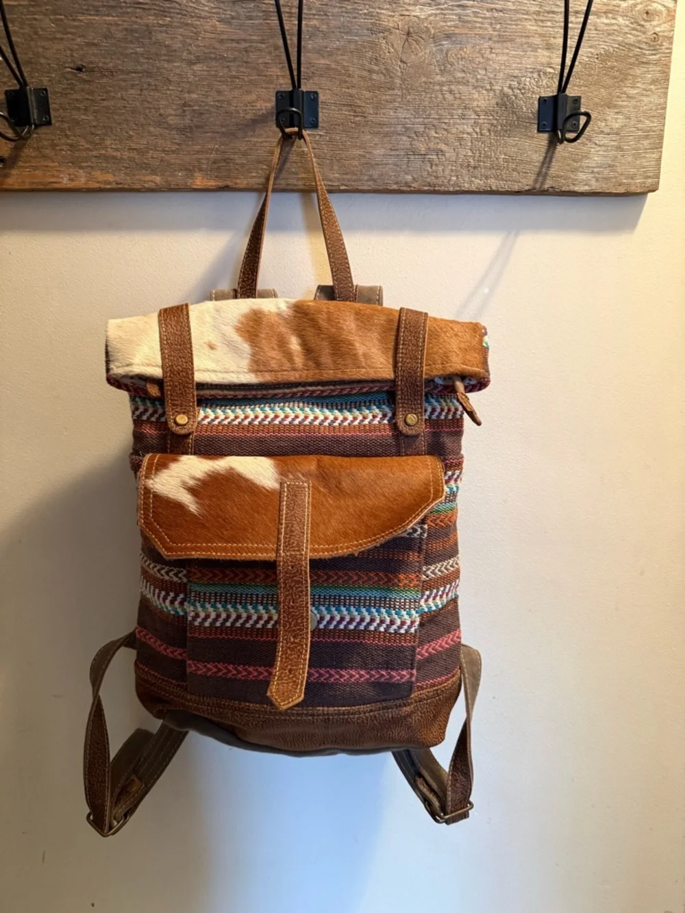 MYRA KITSCHY Cowgirl Southwest Boho Backpack Large Bag Cowhide Animal Print EUC
